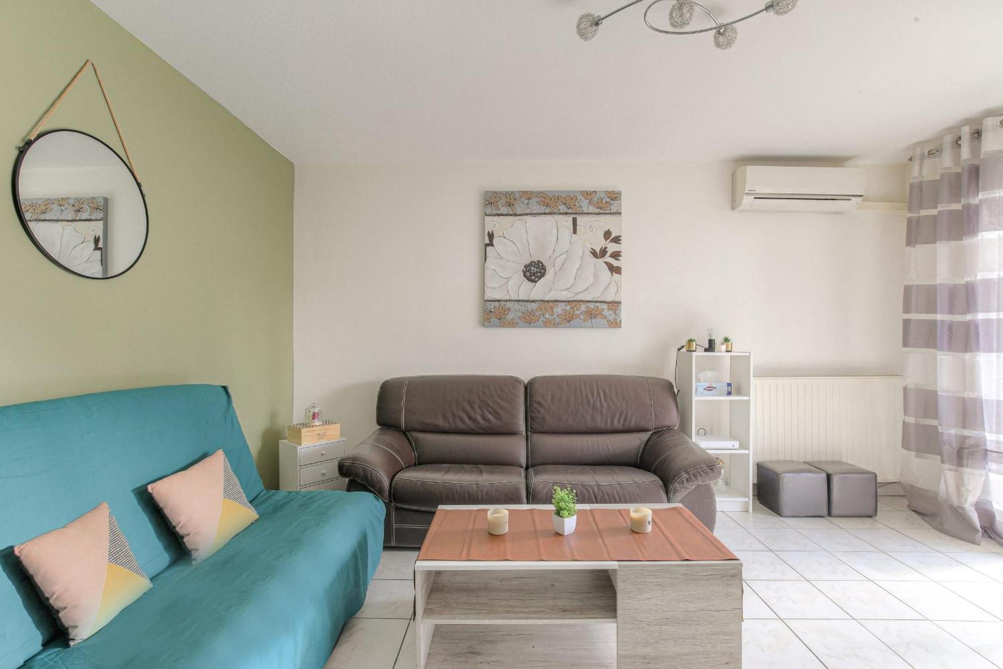 Fonctionnel Et Calme Avec Parking Gratuit Apartment Villeurbanne Exterior photo